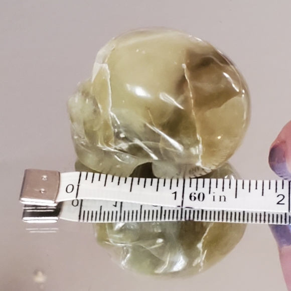 Spooky Halloween Crystal Skull - Picture 3 of 4